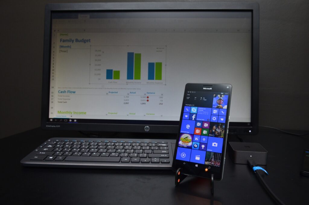 Lumia 950 and Lumia 950 XL (2)